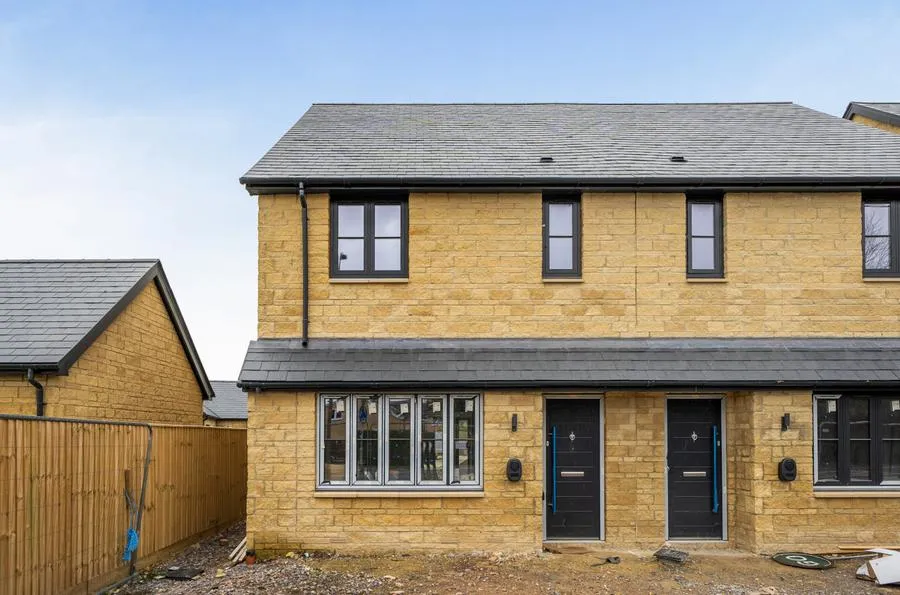 Black Bourton Road, Carterton, OX18, photo 2