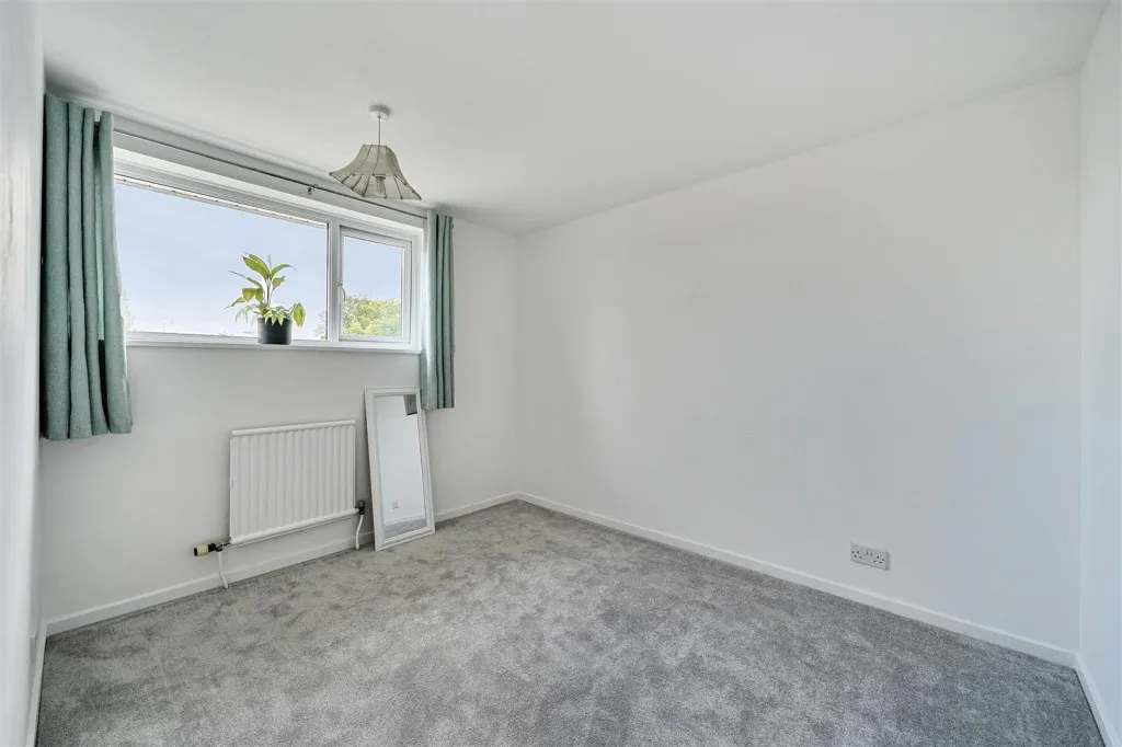 Abingdon Drive, Caversham, photo 16