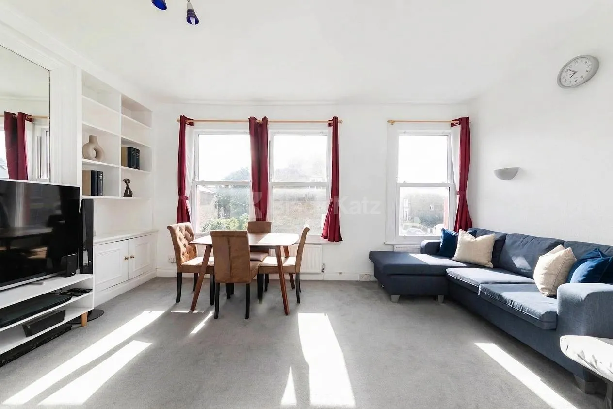 1 bed property to rent, Thornfield Road, London, W12
