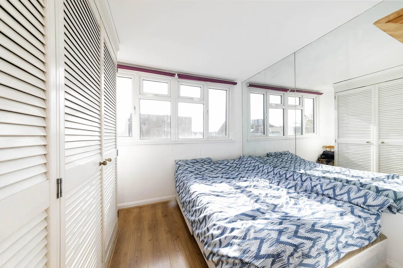 Thornfield Road, London, W12, photo 4
