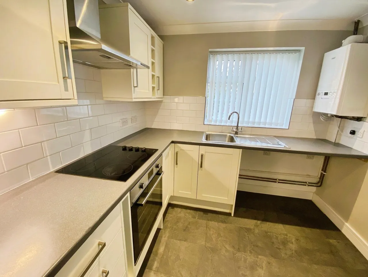 Rochester Drive, Grantham, NG31, photo 3