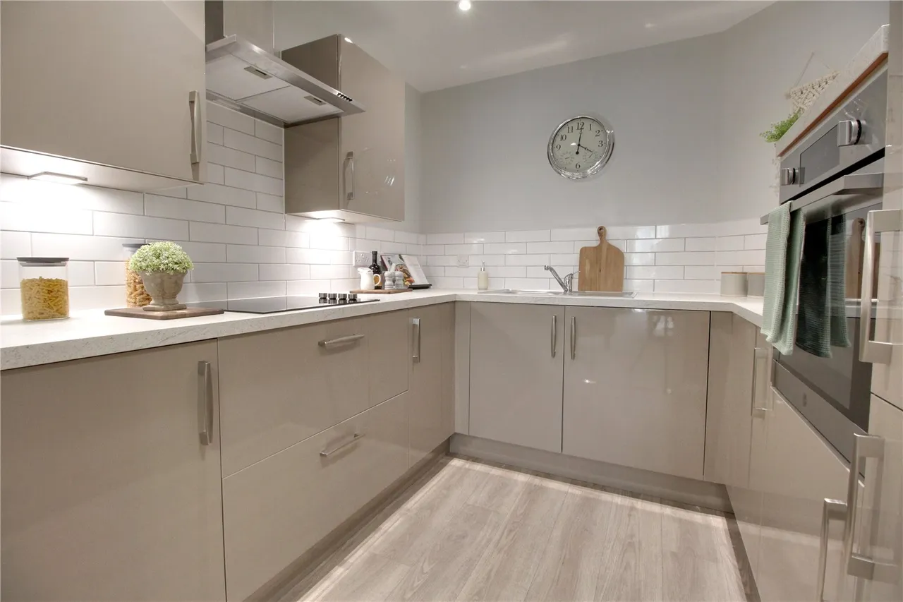 Crookham Road, Fleet, GU51 5EZ, photo 3