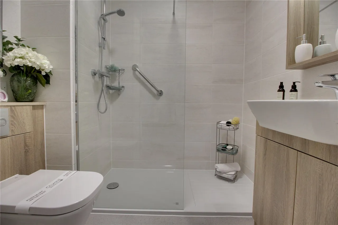 Crookham Road, Fleet, GU51 5EZ, photo 5