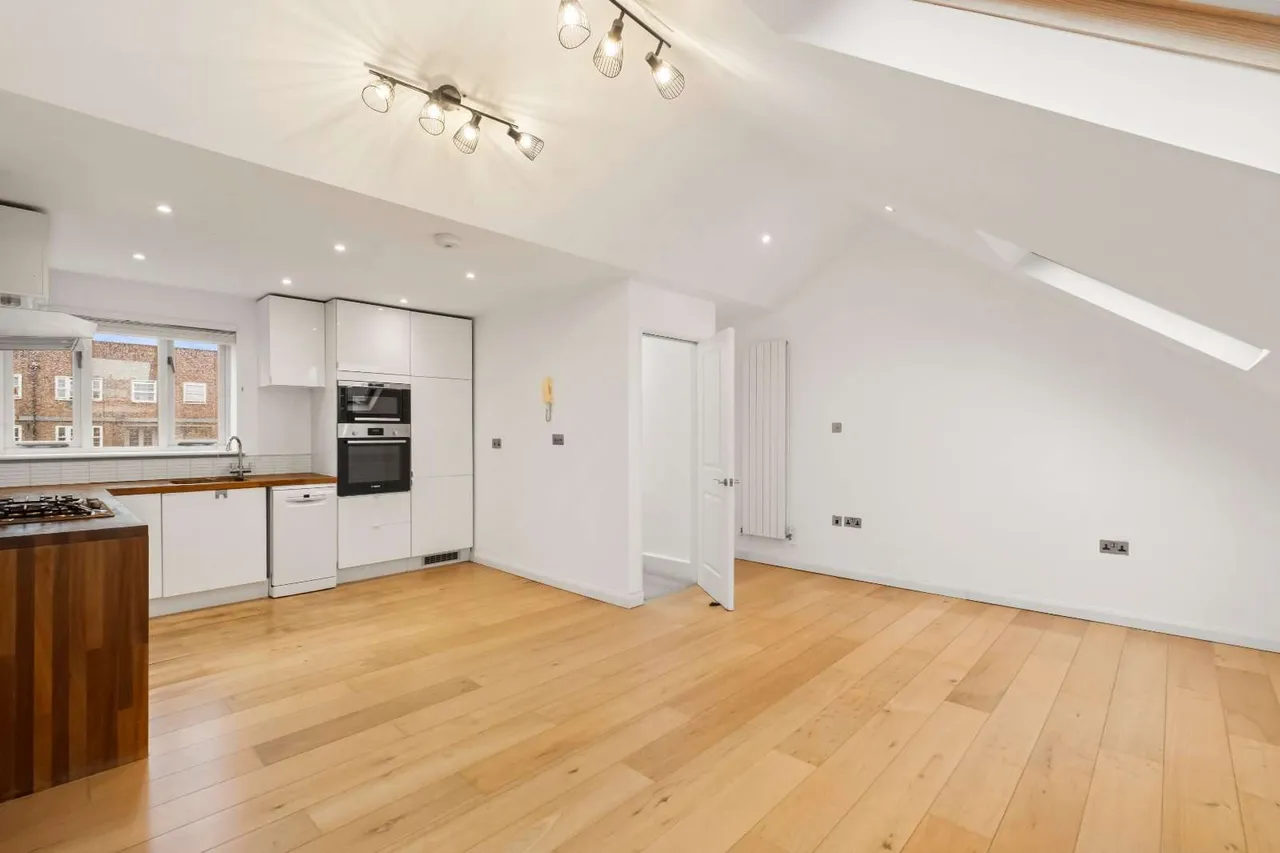 1 bed flat for sale, Abbeville Road, London, SW4