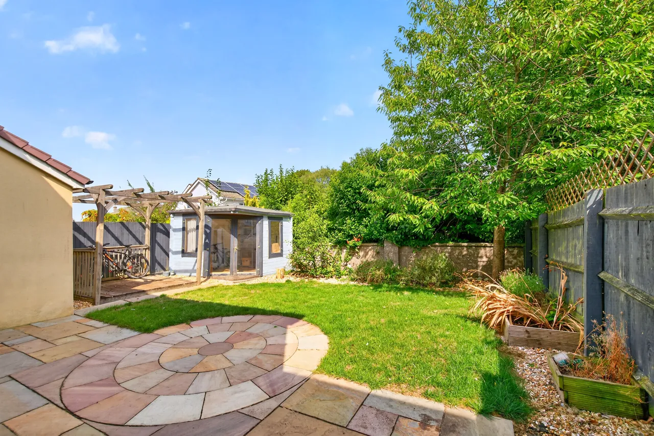 Orchard Close, Radstock, photo 2