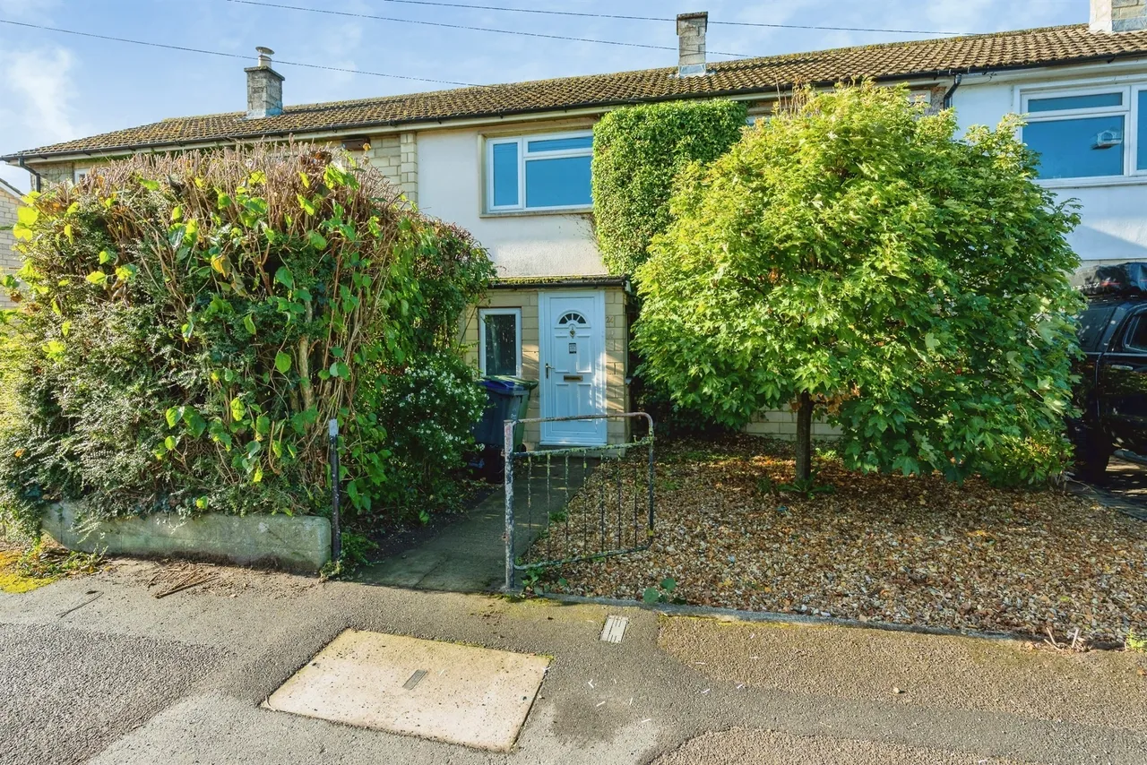 3 bed house for sale, Corsham Road, Lacock, SN15