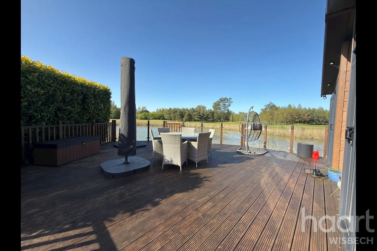 2 bed lodge for sale, Augusta Drive, Tydd St Giles, PE13