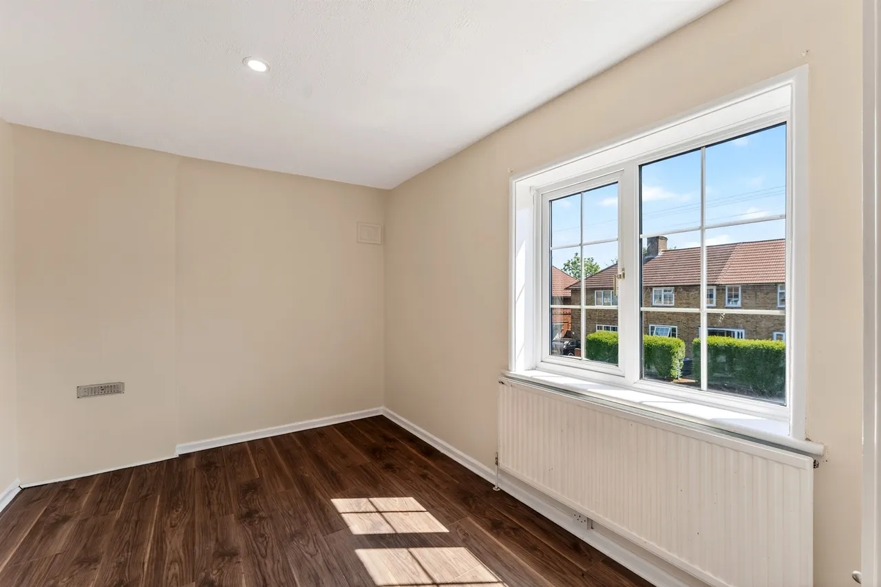 Furness Road, Morden, photo 10