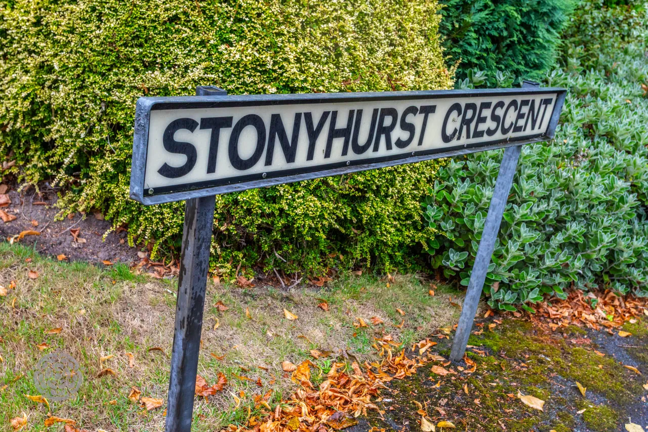 Stonyhurst Crescent, Culcheth, Warrington, WA3 4DN, photo 6