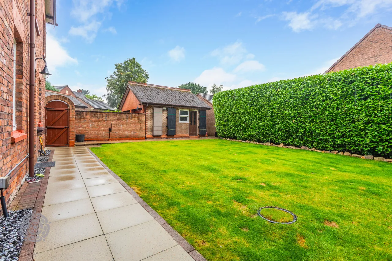 Stonyhurst Crescent, Culcheth, Warrington, WA3 4DN, photo 40
