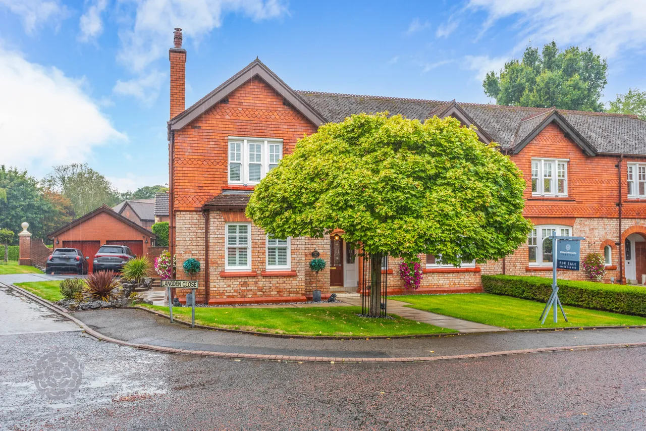 Stonyhurst Crescent, Culcheth, Warrington, WA3 4DN, photo 5