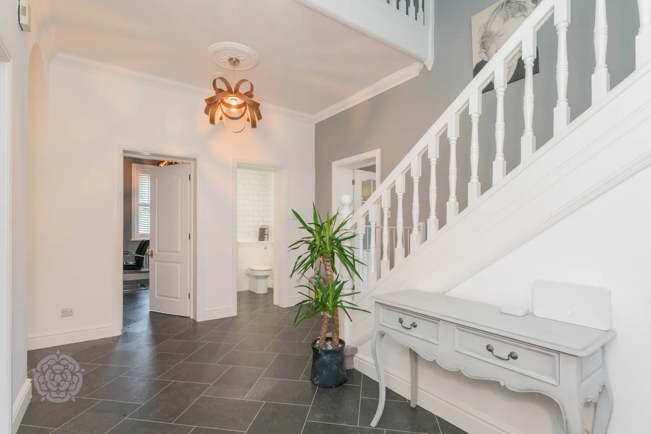 Stonyhurst Crescent, Culcheth, Warrington, WA3 4DN, photo 12
