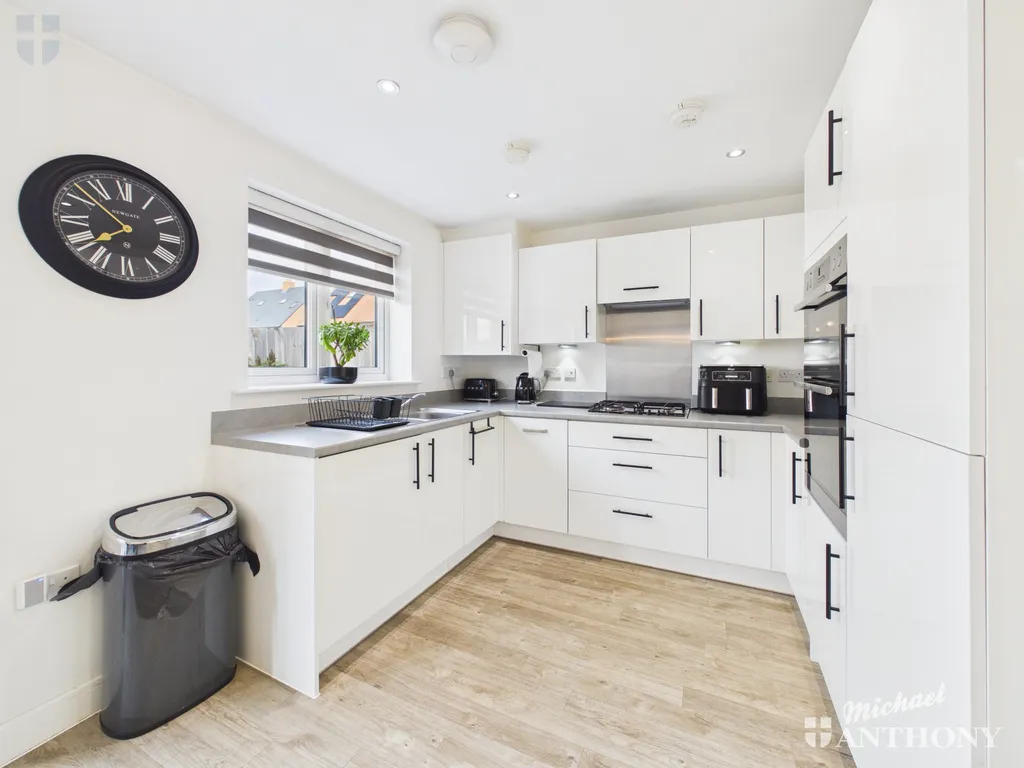 Kempster Way, Aylesbury, HP22, photo 4
