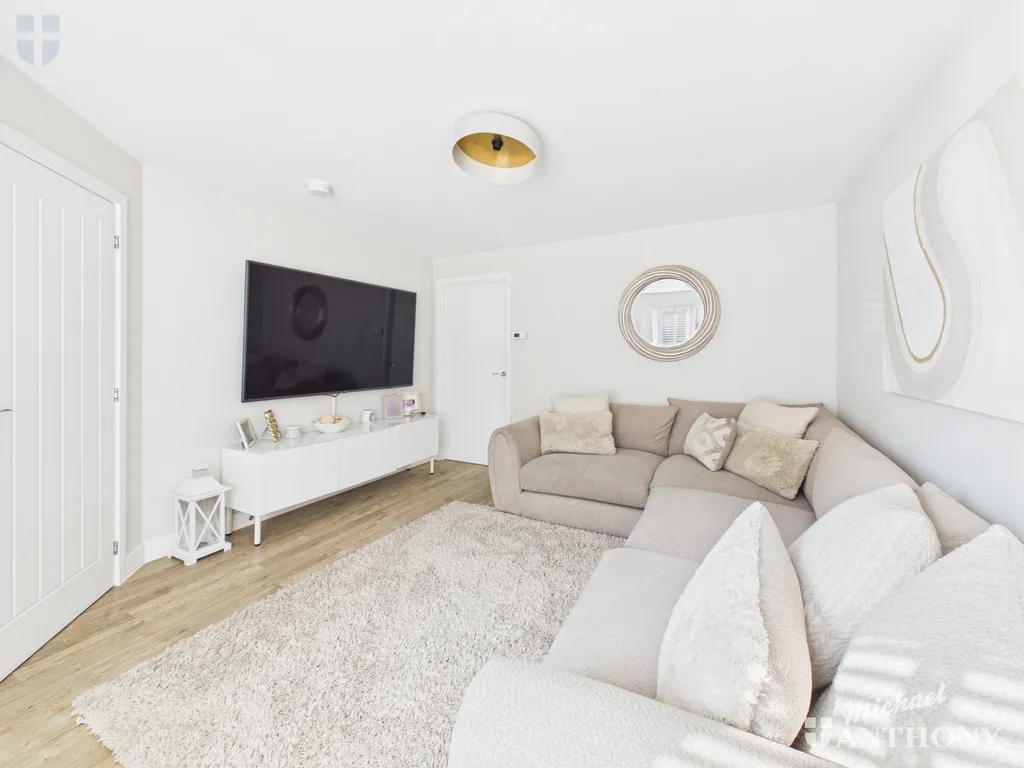 Kempster Way, Aylesbury, HP22, photo 2