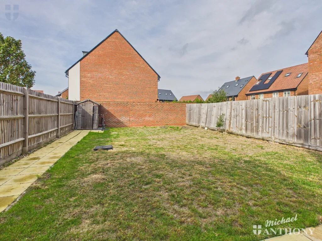 Kempster Way, Aylesbury, HP22, photo 14
