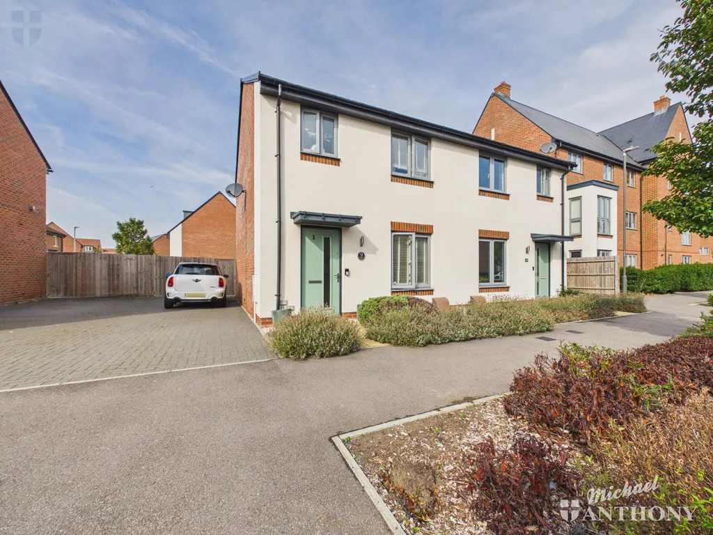 3 bed house for sale, Kempster Way, Aylesbury, HP22