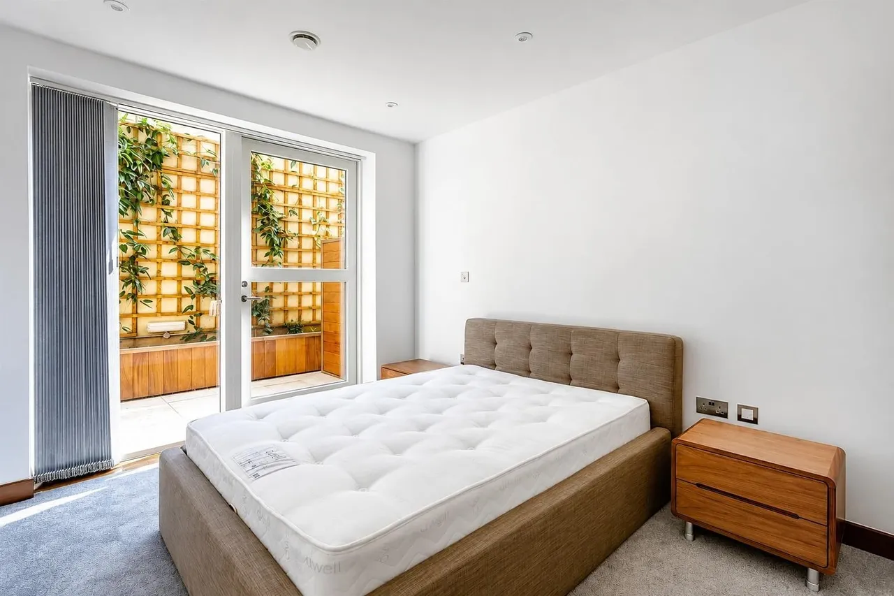 Maygrove Road West Hampstead, London NW6 2DA, photo 5
