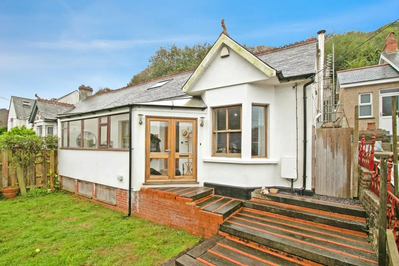 Beach Road, Truro, TR4, photo 4