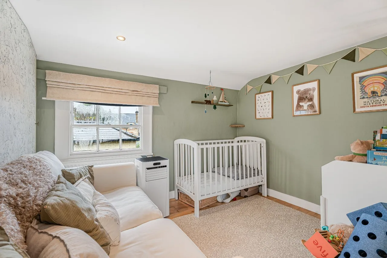 Kew Road, Richmond, TW9, photo 17