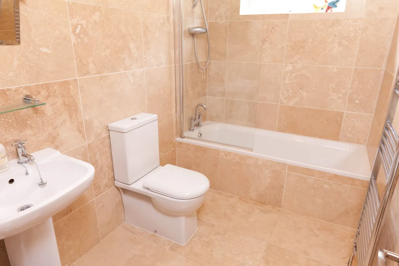 Fagnall Lane, Winchmore Hill, HP7, photo 8
