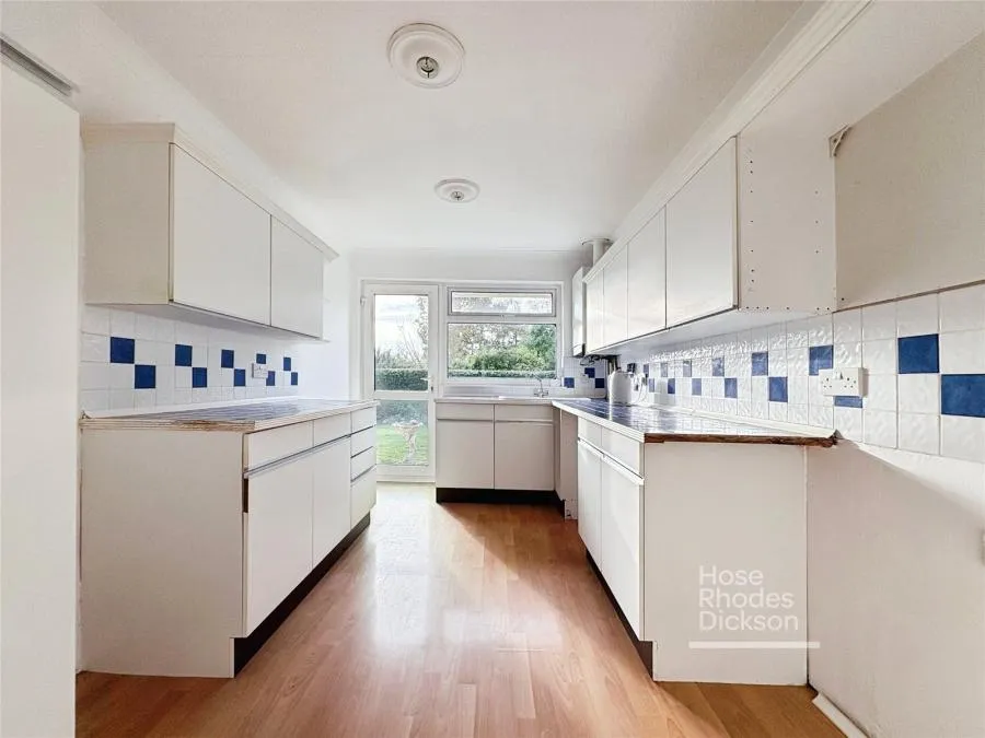 Oaklands Close, Ryde, PO33, photo 2