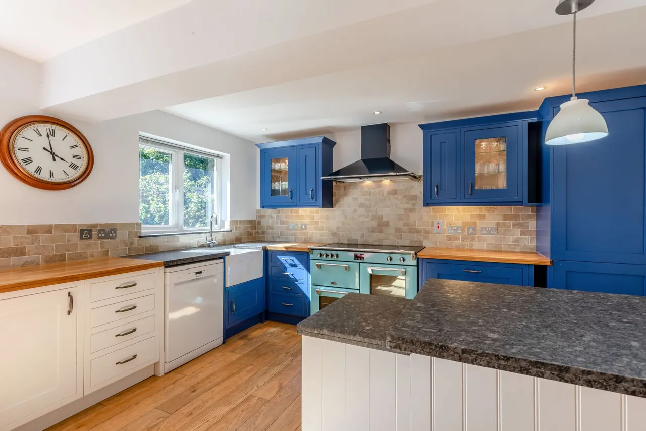 Graffham Close, Chichester, PO19, photo 8