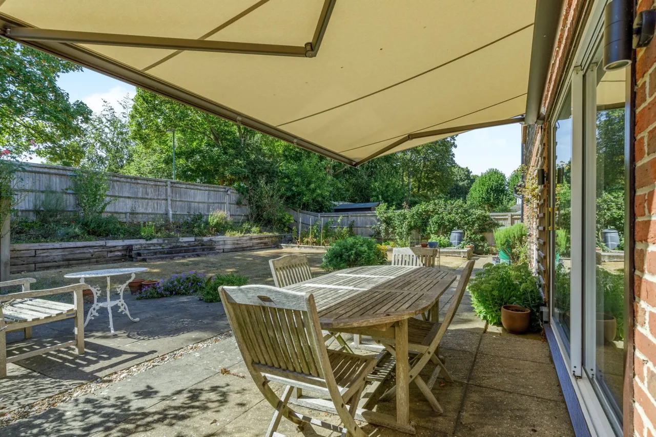 Graffham Close, Chichester, PO19, photo 15