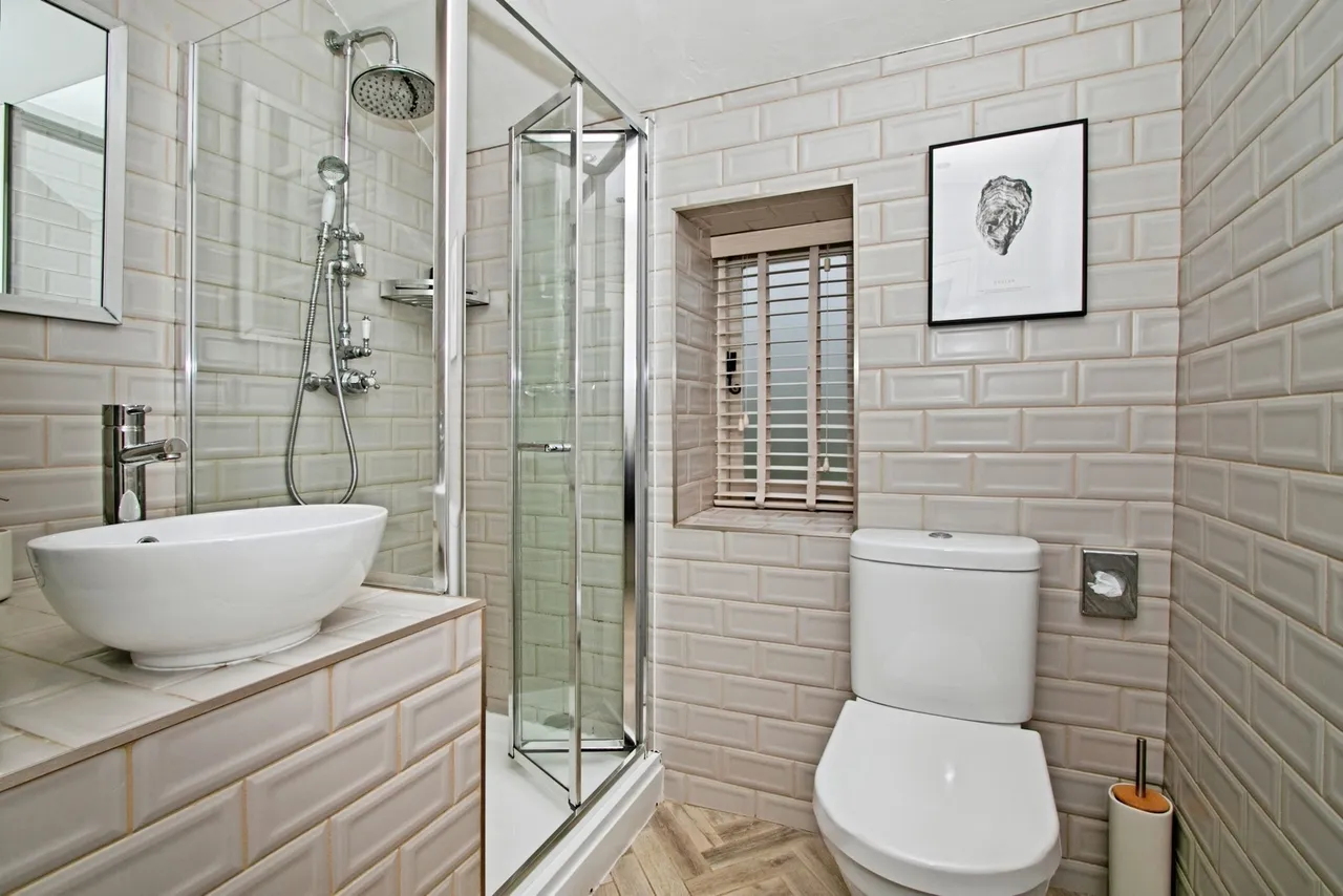 Gweek, Helston, TR12, photo 8