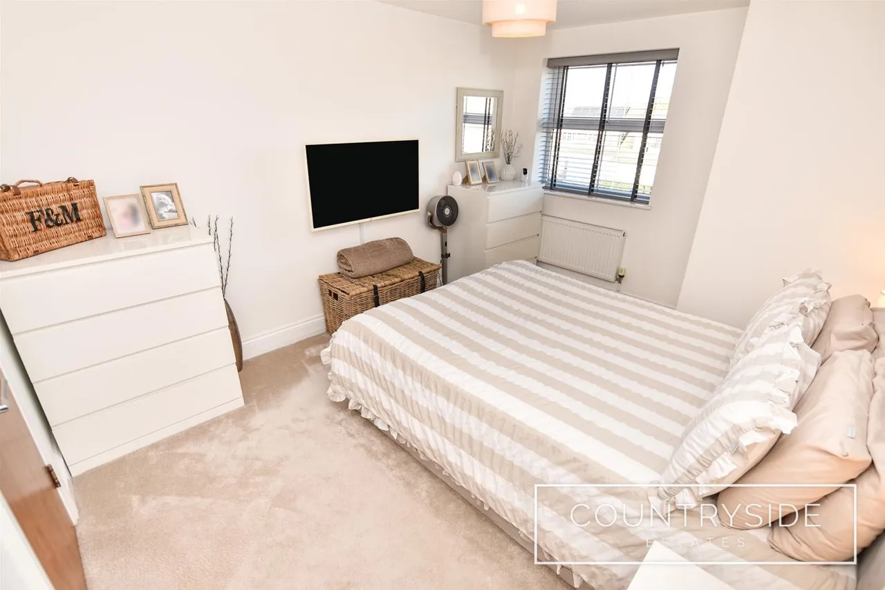 London Road, Benfleet, photo 8