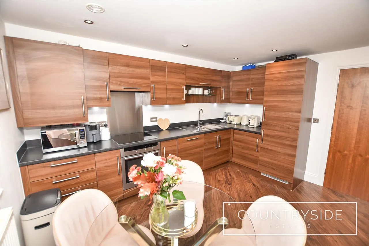 London Road, Benfleet, photo 5