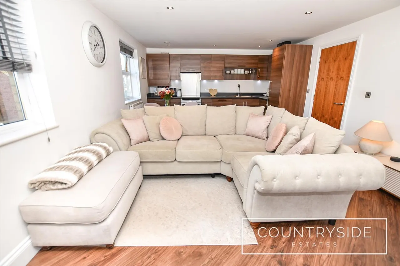London Road, Benfleet, photo 7