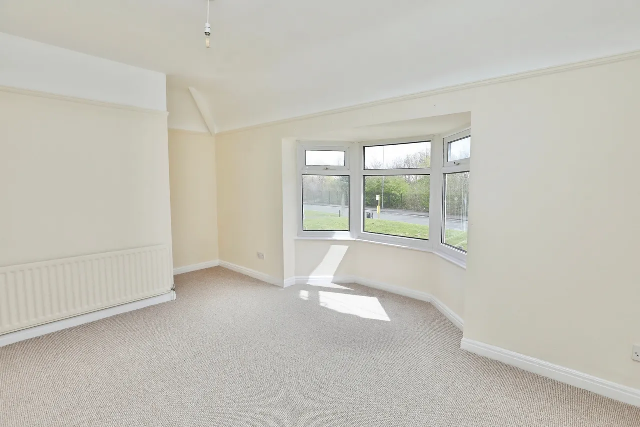 Banks Lane, Liverpool, L19, photo 8