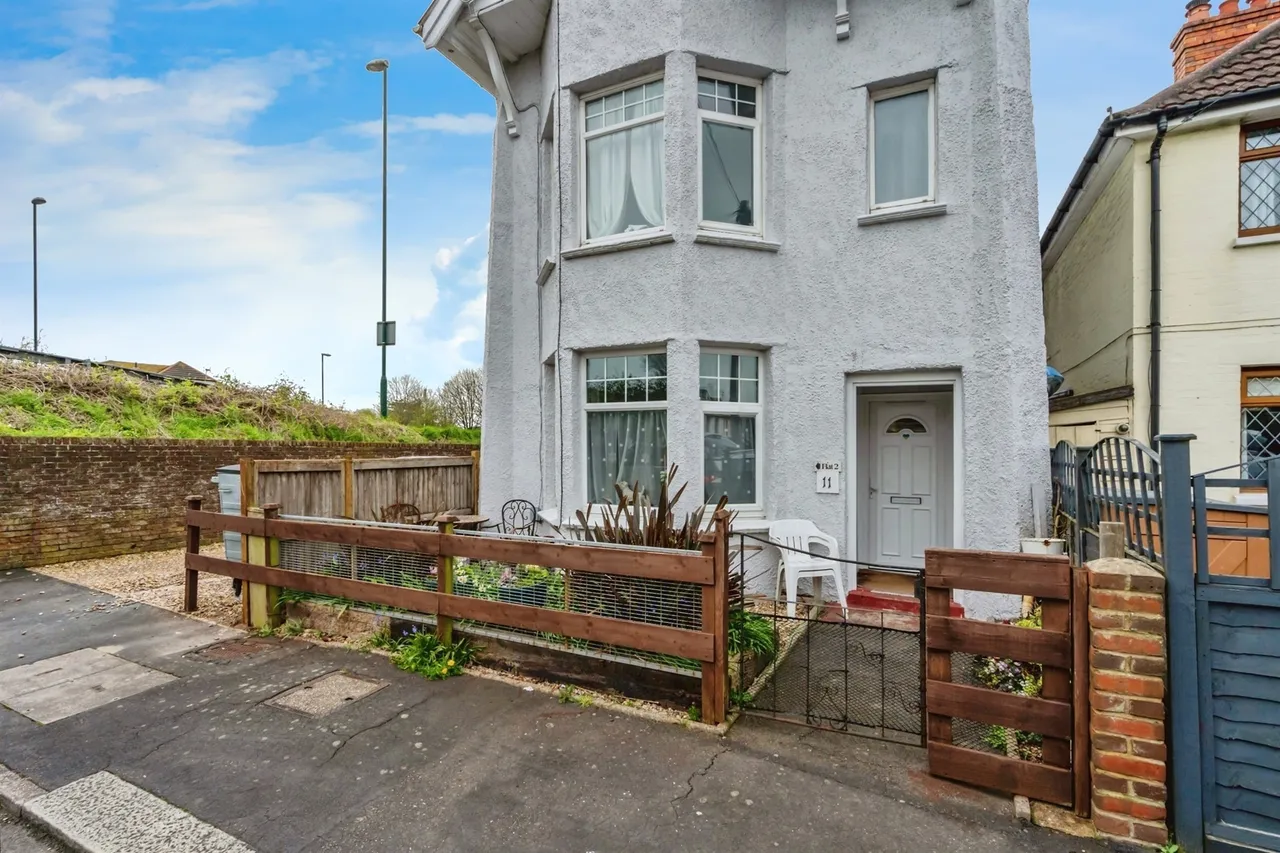 Gordon Avenue, Bognor Regis, photo 10