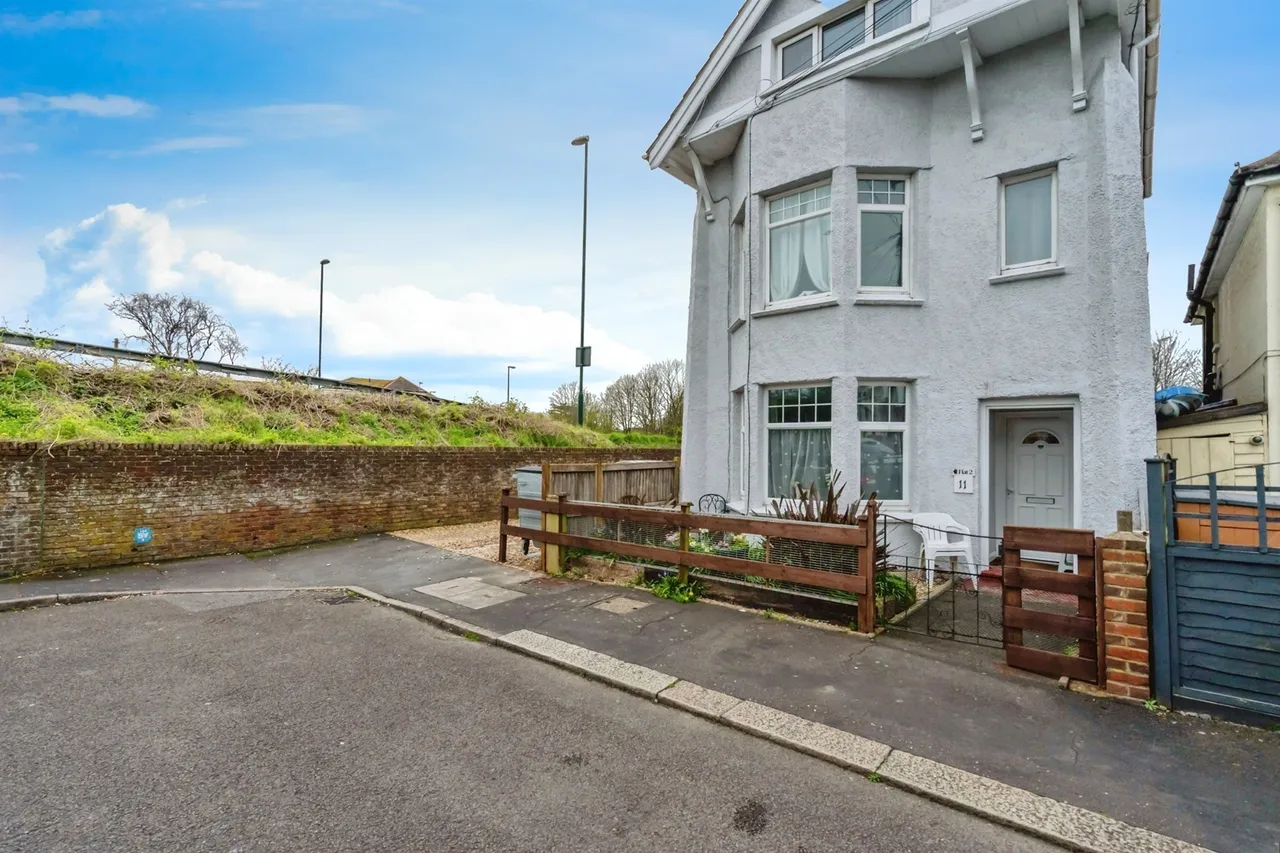 Gordon Avenue, Bognor Regis, photo 9