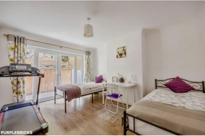 Hillbury Road, Warlingham, CR6, photo 5