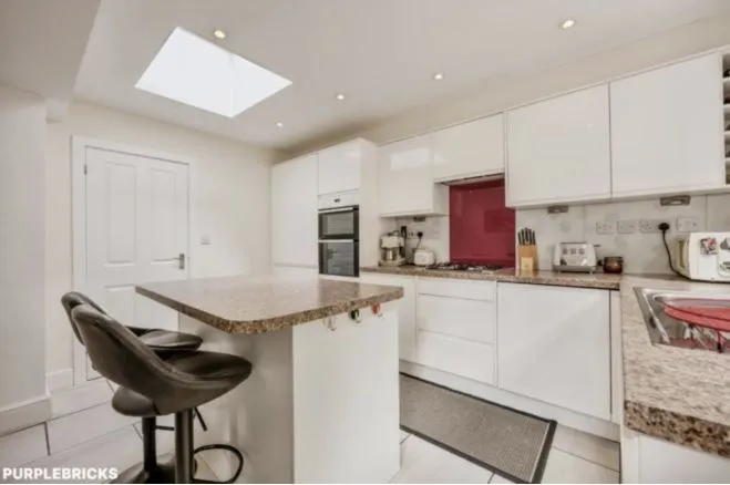 Hillbury Road, Warlingham, CR6, photo 6