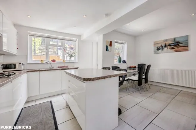 Hillbury Road, Warlingham, CR6, photo 8