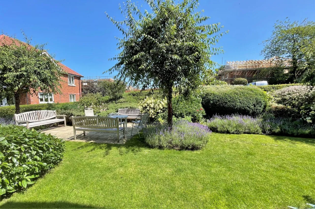 Wellington Avenue, Princes Risborough, HP27, photo 9