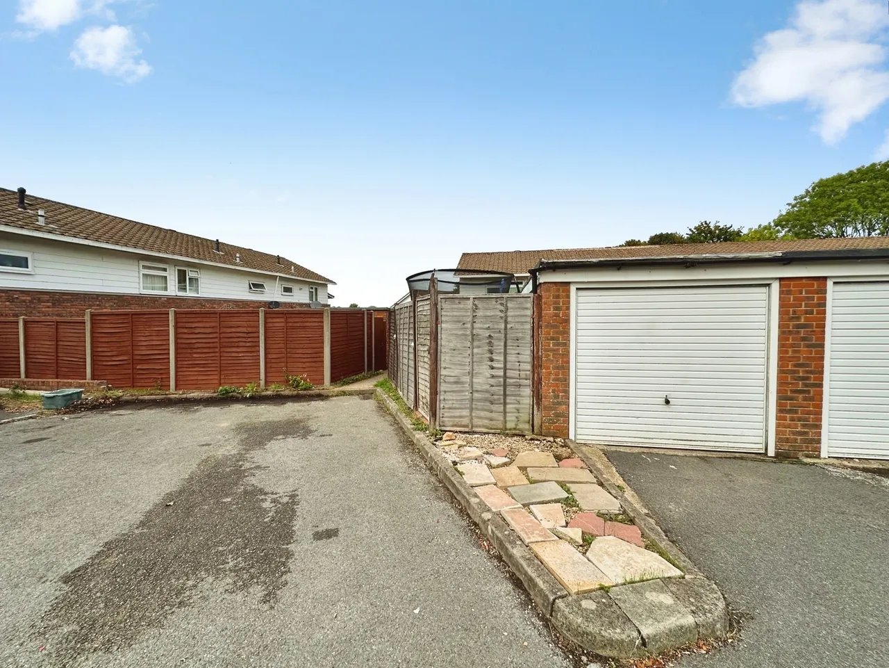 Bach Close, Basingstoke, Hampshire, RG22 4JZ, photo 6