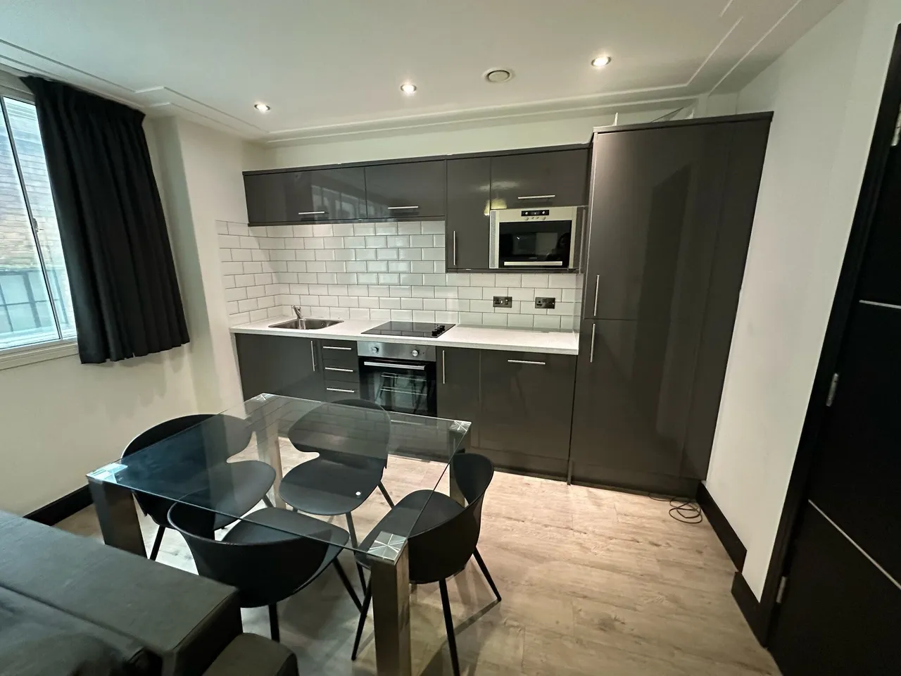 North John St, L2, photo 2
