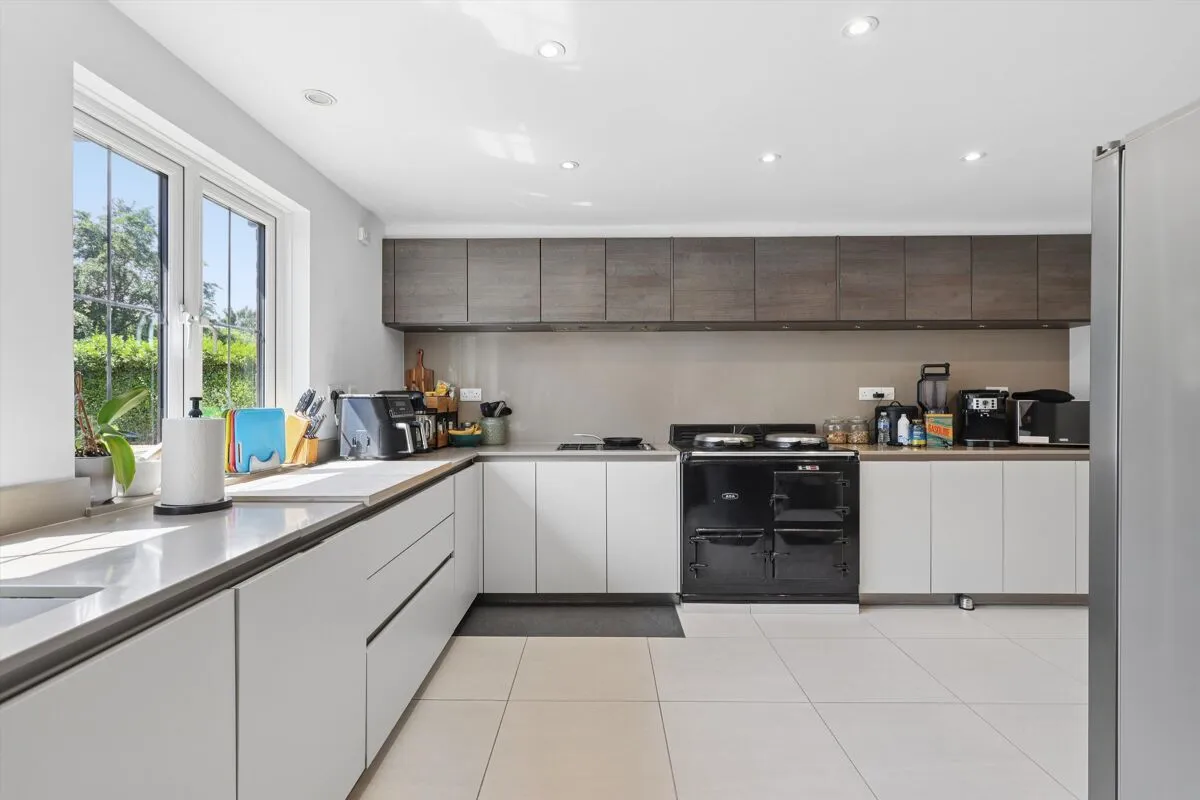Fairmile Avenue, Cobham, KT11, photo 4