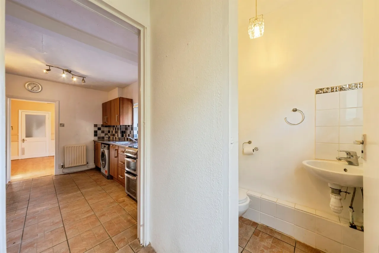 Harlaxton Road, GRANTHAM, photo 4