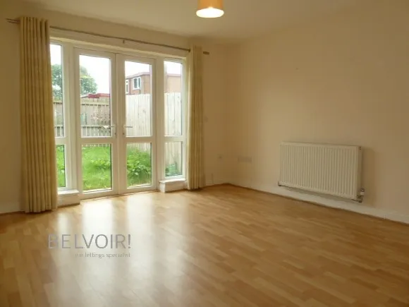 2 bed house to rent — Holyhead Close, Seaham, SR7