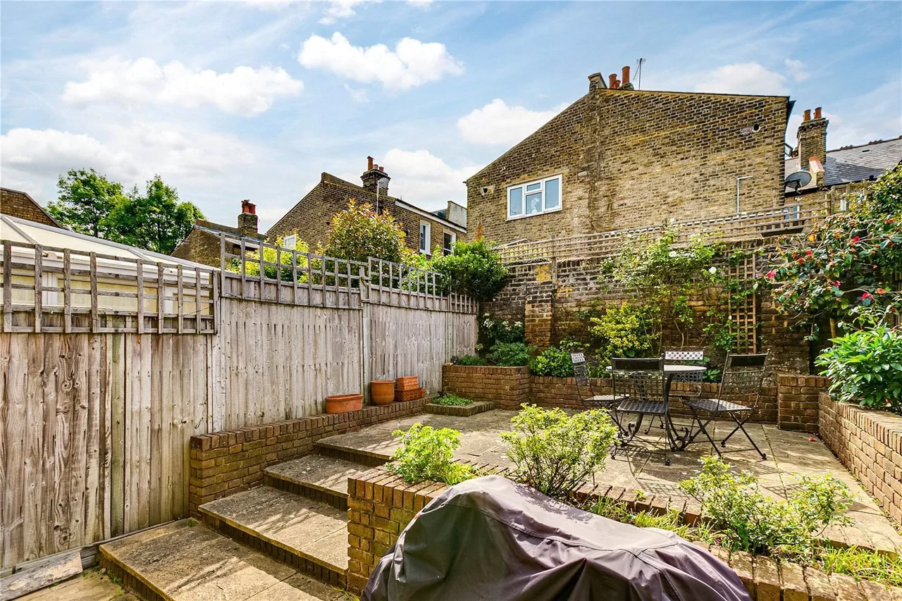 Marryat Square, Fulham, SW6, photo 8