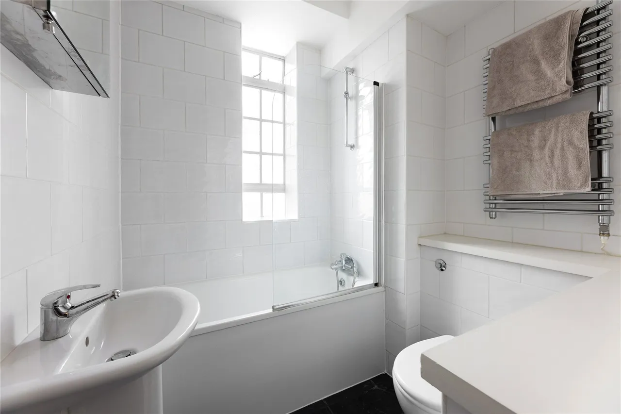 Chelsea Cloisters, Sloane Avenue, London, SW3, photo 8