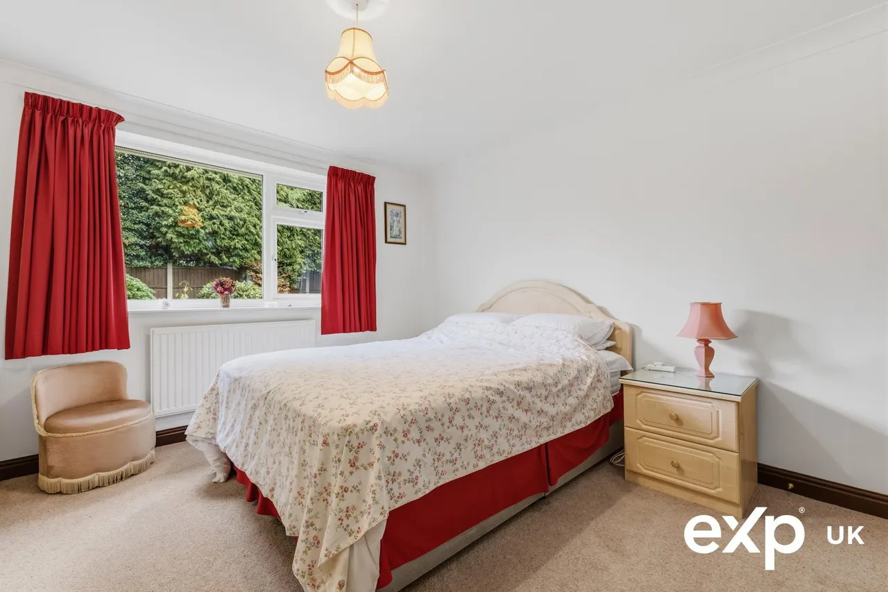 Oakwood Drive, Ravenshead, photo 20