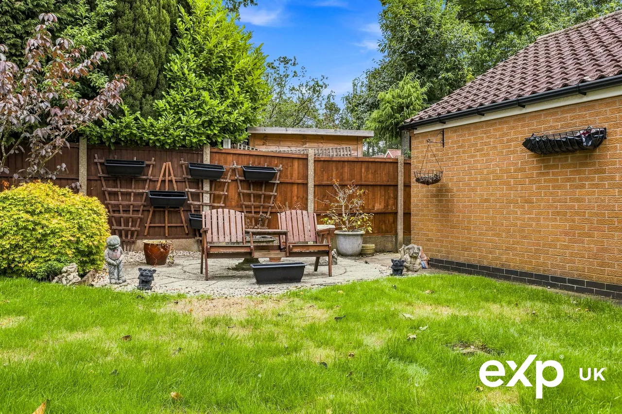 Oakwood Drive, Ravenshead, photo 32