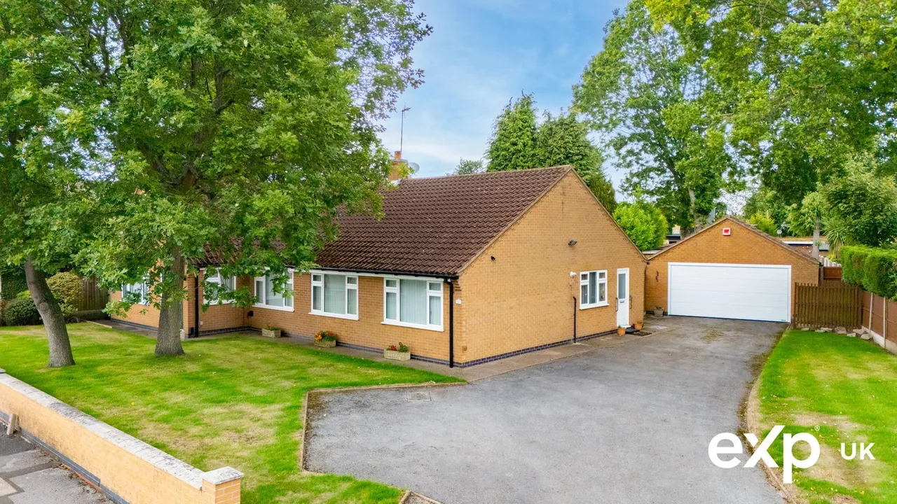 Oakwood Drive, Ravenshead, photo 25