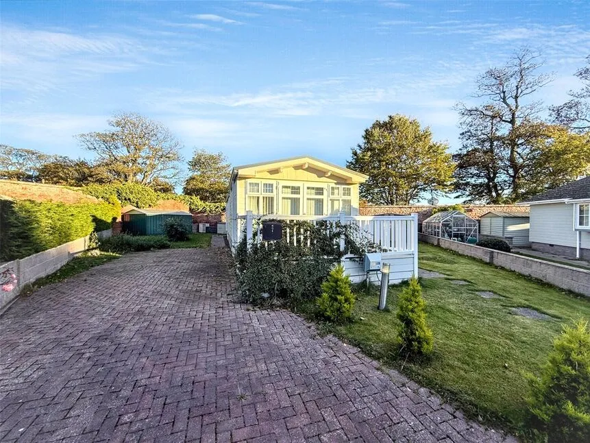 The Orchards, Seaton Estate, DD11, photo 2