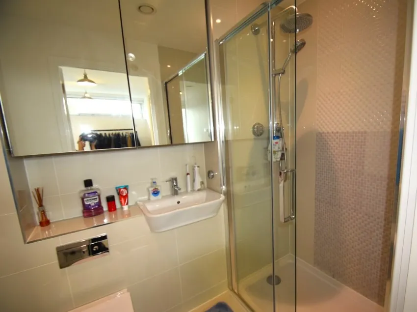 Colonial Drive, Chiswick, photo 9